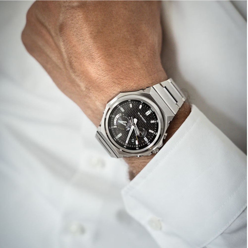 Casio - Orologio cronografo G-STEEL Serie GST-B1000 al quarzo |