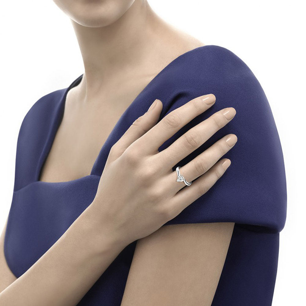 RECARLO - ANELLO ANNIVERSARY SOLITARIO VALENTIN IN ORO BIANCO E DIAMANTE TAGLIO A CUORE